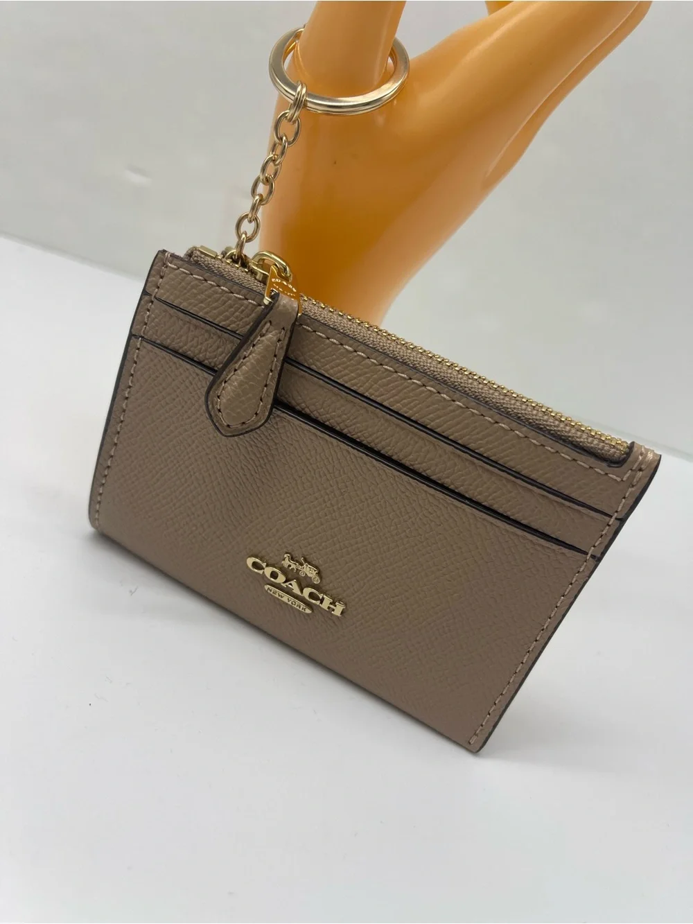 Coach Mini Skinny Crossgrain Leather Id Card Zip Closure Case M/Taupe NWT
